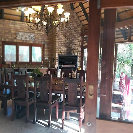 Dreamy 3 Bedroom Villa On The Edge Of The Sabie River In Kruger Park Lodge Hazyview Exteriör bild