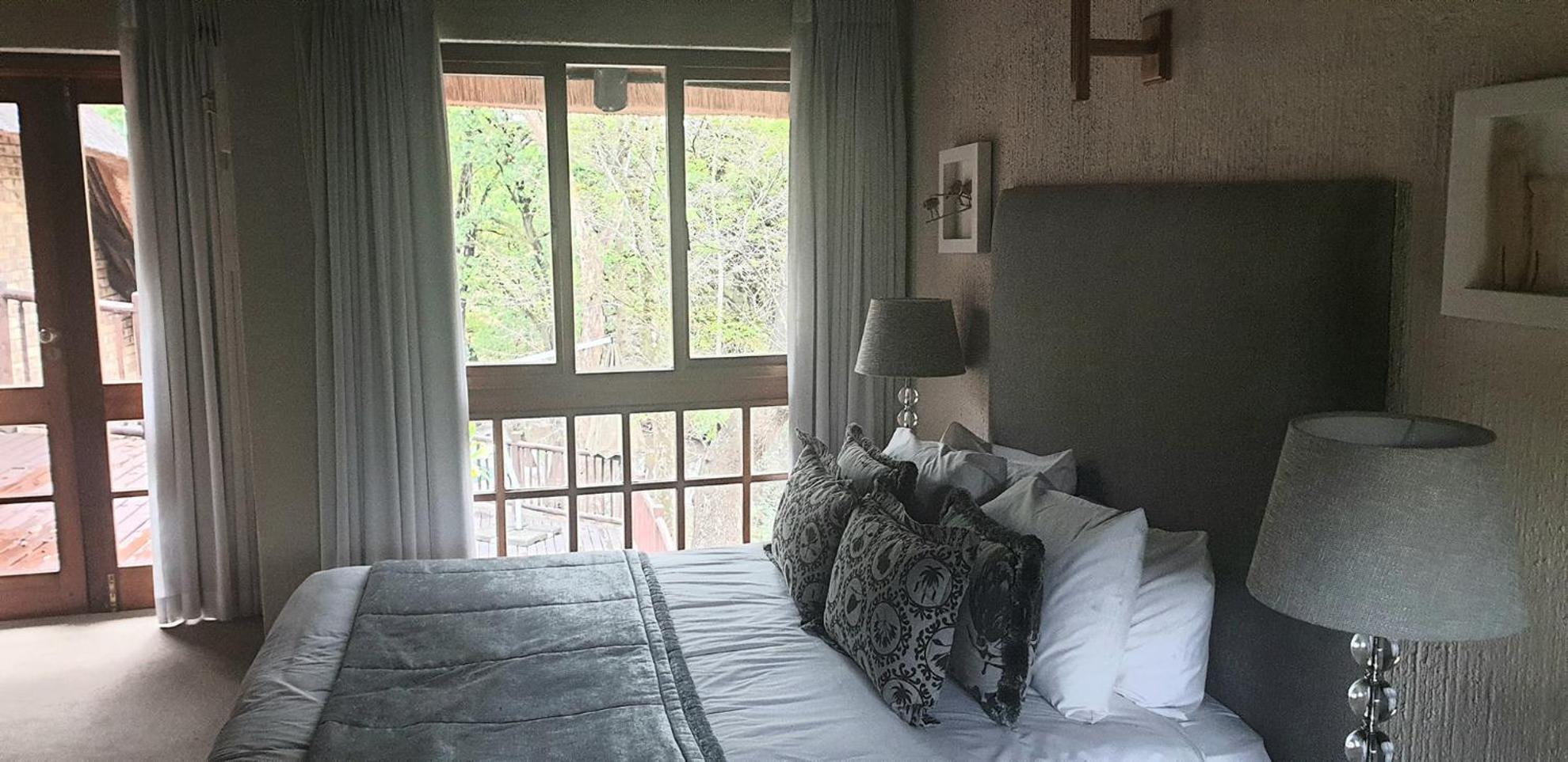 Dreamy 3 Bedroom Villa On The Edge Of The Sabie River In Kruger Park Lodge Hazyview Exteriör bild