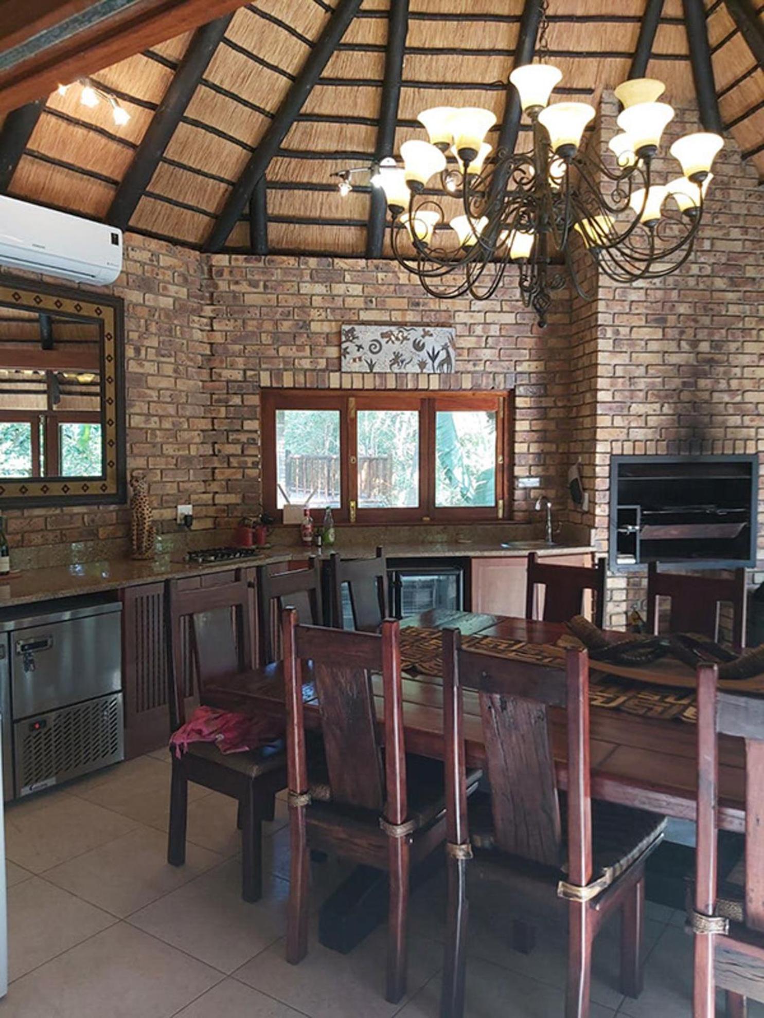 Dreamy 3 Bedroom Villa On The Edge Of The Sabie River In Kruger Park Lodge Hazyview Exteriör bild