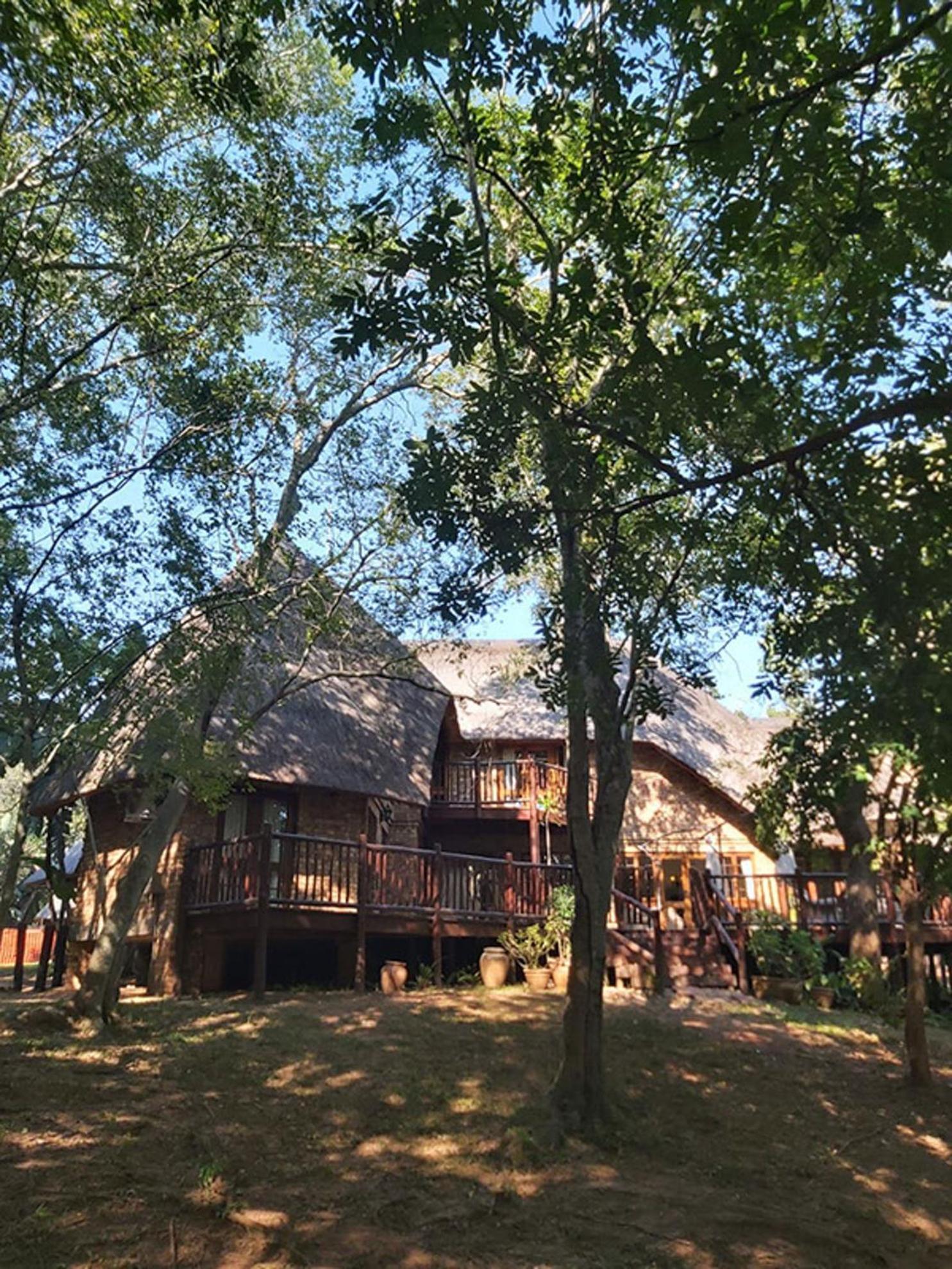 Dreamy 3 Bedroom Villa On The Edge Of The Sabie River In Kruger Park Lodge Hazyview Exteriör bild