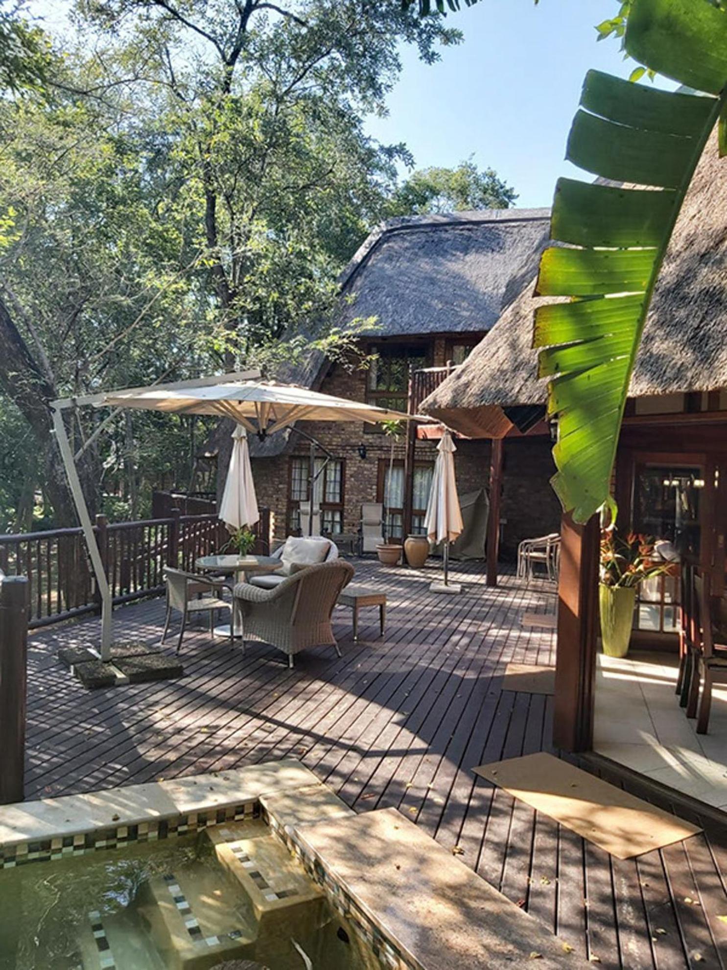 Dreamy 3 Bedroom Villa On The Edge Of The Sabie River In Kruger Park Lodge Hazyview Exteriör bild